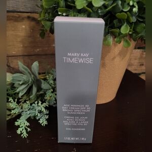 Brand New Mary Kay Day Cream